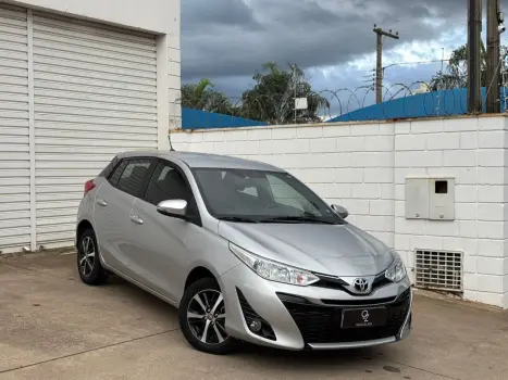 TOYOTA Yaris Hatch 1.5 16V 4P FLEX XS CONNECT MULTIDRIVE AUTOM�TICO CVT, Foto 3