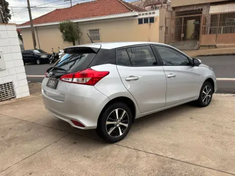 TOYOTA Yaris Hatch 1.5 16V 4P FLEX XS CONNECT MULTIDRIVE AUTOM�TICO CVT, Foto 8
