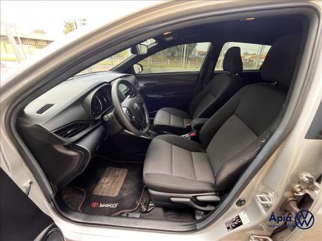 TOYOTA Yaris Hatch 1.5 16V 4P FLEX XL MULTIDRIVE AUTOM�TICO CVT, Foto 8