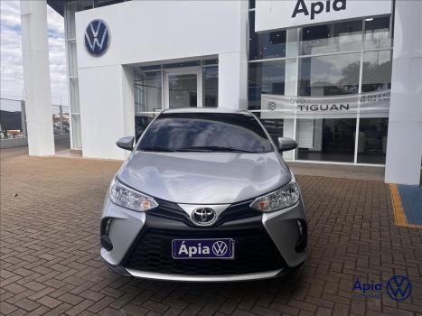 TOYOTA Yaris Hatch 1.5 16V 4P FLEX XL MULTIDRIVE AUTOM�TICO CVT, Foto 2