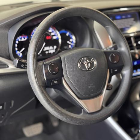 TOYOTA Yaris Hatch 1.5 16V 4P FLEX XL PLUS CONNECT MULTIDRIVE AUTOMÁTICO CVT, Foto 10
