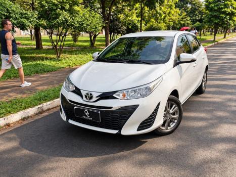 TOYOTA Yaris Hatch 1.5 16V 4P FLEX XL MULTIDRIVE AUTOMÁTICO CVT, Foto 1