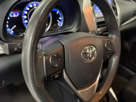 TOYOTA Yaris Hatch 1.5 16V 4P FLEX XL PLUS CONNECT MULTIDRIVE AUTOMÁTICO CVT, Foto 9