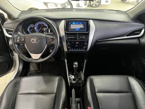 TOYOTA Yaris Sedan 1.5 16V 4P FLEX XS CONNECT MULTIDRIVE AUTOMÁTICO CVT, Foto 7 TOYOTA Yaris Sedan 1.5 16V 4P FLEX XS CONNECT MULTIDRIVE AUTOMÁTICO CVT, Foto 7