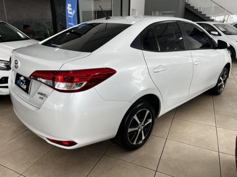 TOYOTA Yaris Sedan 1.5 16V 4P FLEX XS CONNECT MULTIDRIVE AUTOMÁTICO CVT, Foto 8 TOYOTA Yaris Sedan 1.5 16V 4P FLEX XS CONNECT MULTIDRIVE AUTOMÁTICO CVT, Foto 8