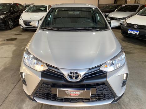 TOYOTA Yaris Sedan 1.5 16V 4P FLEX XL, Foto 2