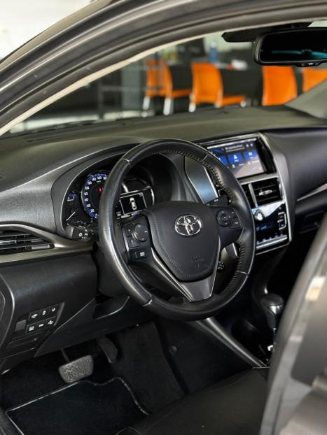 TOYOTA Yaris Sedan 1.5 16V 4P FLEX XLS MULTIDRIVE AUTOMTICO CVT, Foto 5