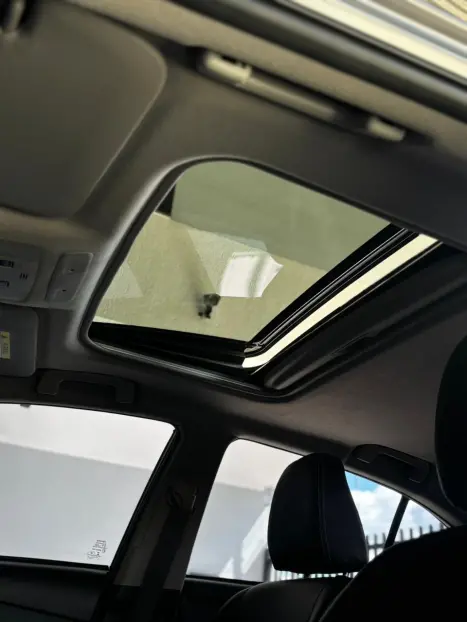 TOYOTA Yaris Sedan 1.5 16V 4P FLEX XLS MULTIDRIVE AUTOMTICO CVT, Foto 15