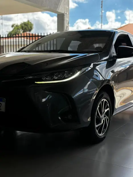 TOYOTA Yaris Sedan 1.5 16V 4P FLEX XLS MULTIDRIVE AUTOMTICO CVT, Foto 16