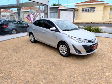 TOYOTA Yaris Sedan 1.5 16V 4P FLEX XL MULTIDRIVE AUTOM�TICO CVT, Foto 2