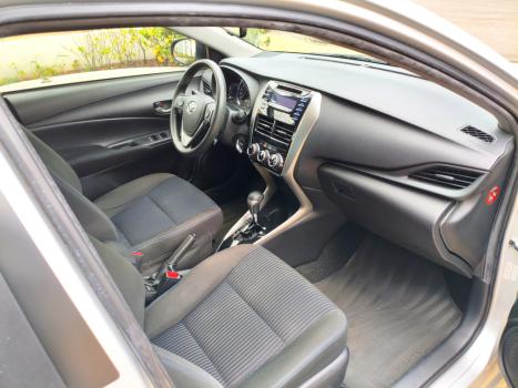 TOYOTA Yaris Sedan 1.5 16V 4P FLEX XL MULTIDRIVE AUTOM�TICO CVT, Foto 14