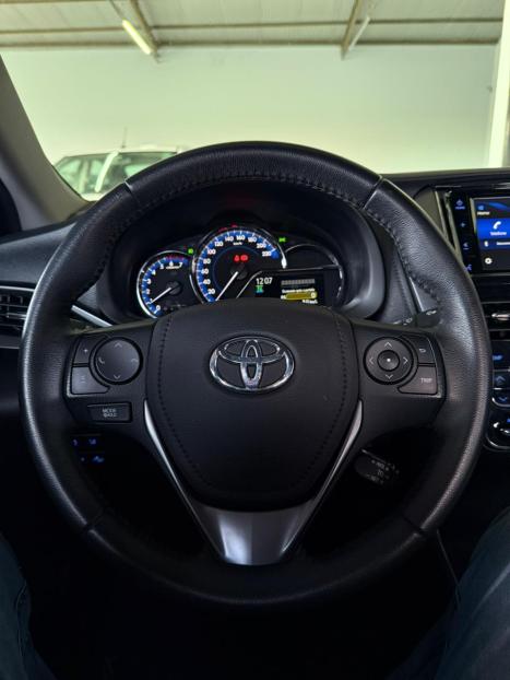 TOYOTA Yaris Sedan 1.5 16V 4P FLEX XLS MULTIDRIVE AUTOM�TICO CVT, Foto 14