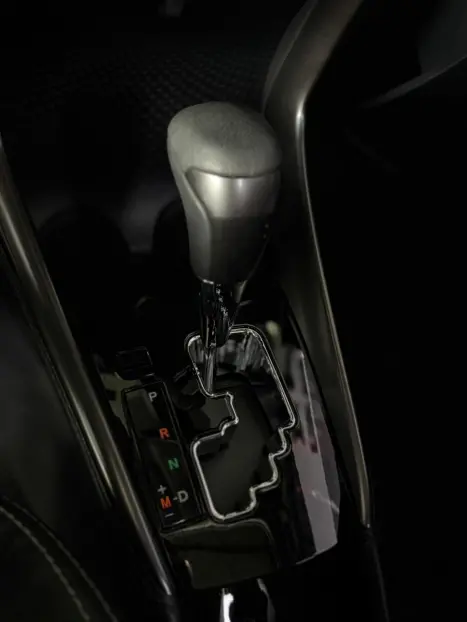 TOYOTA Yaris Sedan 1.5 16V 4P FLEX XLS MULTIDRIVE AUTOM�TICO CVT, Foto 16