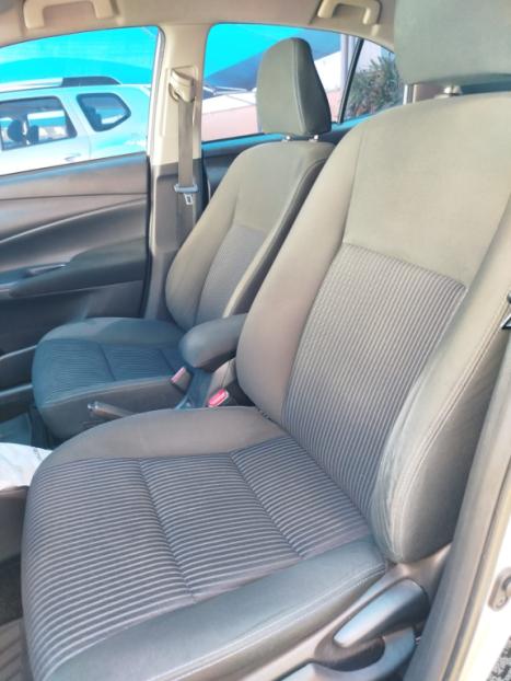TOYOTA Yaris Sedan 1.3 16V 4P FLEX XL, Foto 5