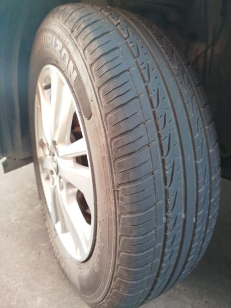 TOYOTA Yaris Sedan 1.3 16V 4P FLEX XL, Foto 9