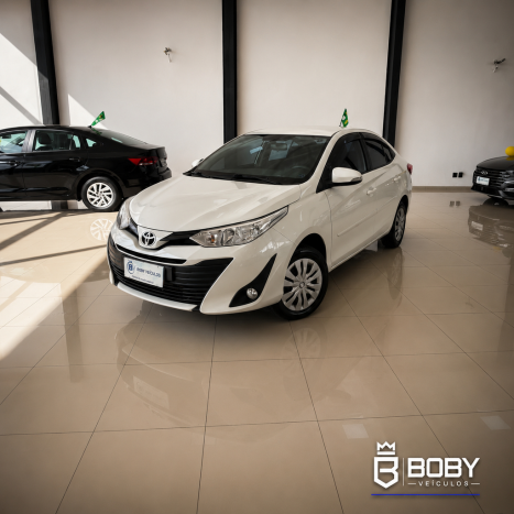 TOYOTA Yaris Sedan 1.5 16V 4P FLEX XL MULTIDRIVE AUTOM�TICO CVT, Foto 3