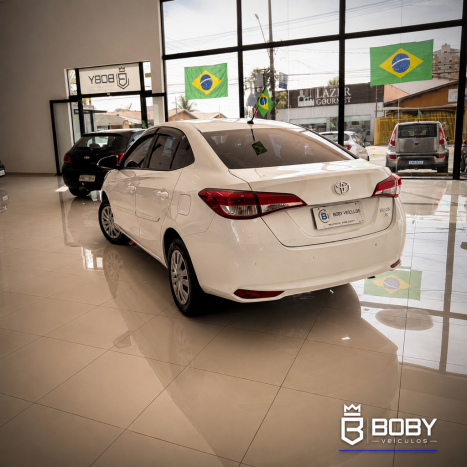 TOYOTA Yaris Sedan 1.5 16V 4P FLEX XL MULTIDRIVE AUTOM�TICO CVT, Foto 7