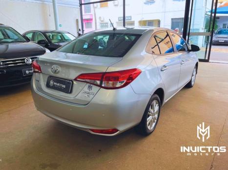 TOYOTA Yaris Sedan 1.5 16V 4P FLEX XL MULTIDRIVE AUTOM�TICO CVT, Foto 4