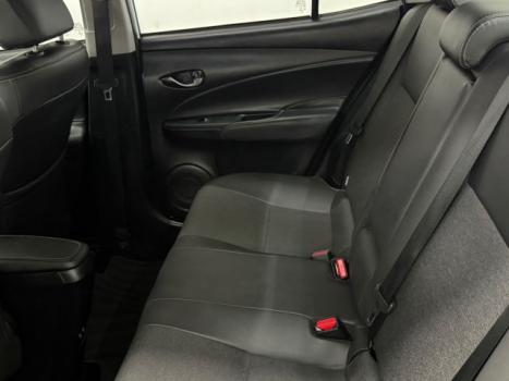 TOYOTA Yaris Sedan 1.5 16V 4P FLEX XS MULTIDRIVE AUTOM�TICO CVT, Foto 14