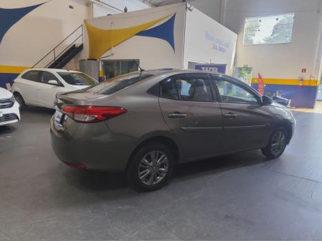 TOYOTA Yaris Sedan 1.5 16V 4P FLEX XL PLUS CONNECT MULTIDRIVE AUTOMÁTICO CVT, Foto 14