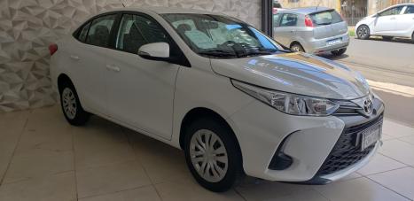 TOYOTA Yaris Sedan 1.3 16V 4P FLEX XL MULTIDRIVE AUTOMÁTICO CVT, Foto 3