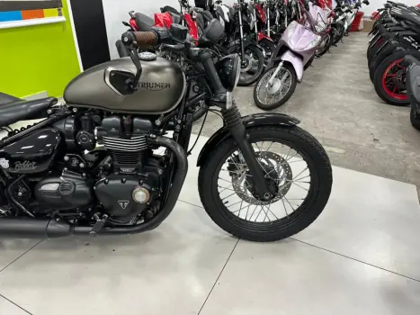 TRIUMPH Bobber 1200 , Foto 10