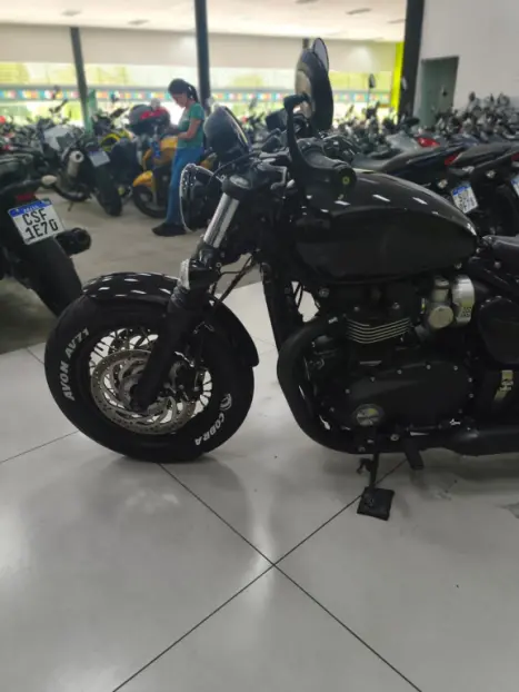 TRIUMPH Bobber 1200 , Foto 6