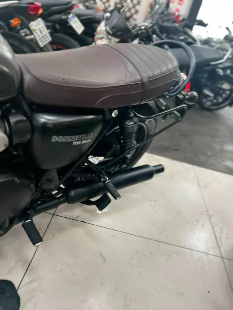 TRIUMPH Boneville T120 1200 , Foto 9
