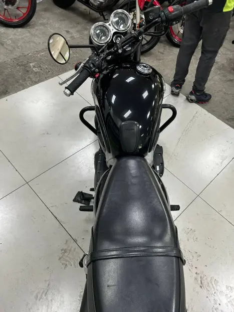 TRIUMPH Bonneville T100 900 , Foto 3