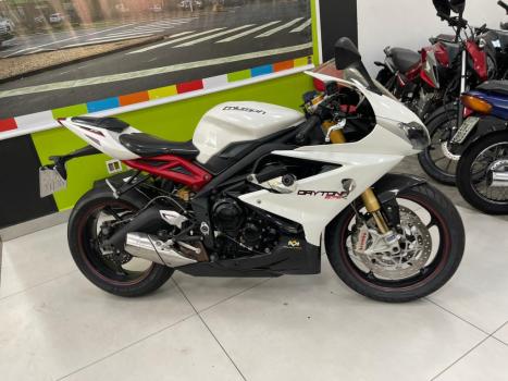 TRIUMPH Daytona 675 R ABS, Foto 2