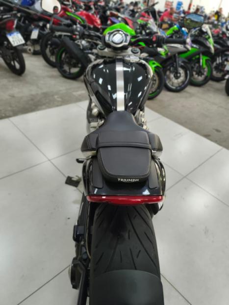 TRIUMPH Rocket III 2500 R, Foto 2