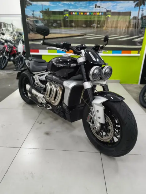 TRIUMPH Rocket III 2500 R, Foto 10