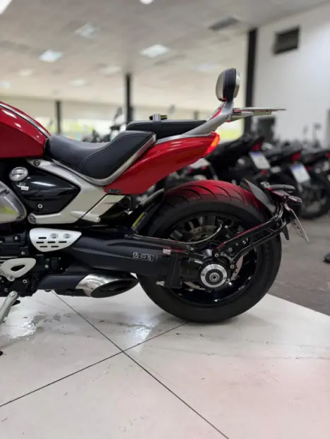 TRIUMPH Rocket III 2500 R, Foto 3