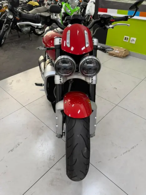 TRIUMPH Rocket III 2500 R, Foto 12