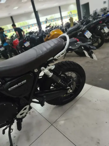 TRIUMPH Scrambler 1200 XE, Foto 8