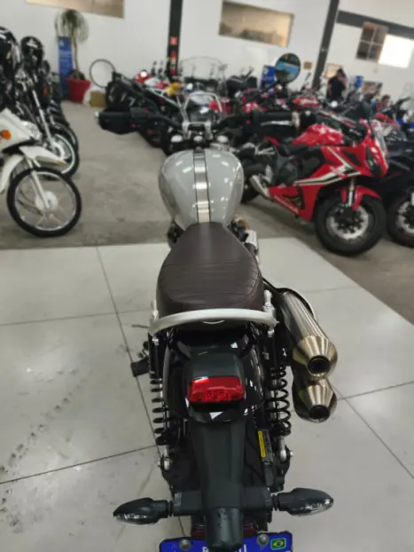 TRIUMPH Scrambler 1200 XE, Foto 11