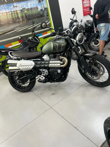 TRIUMPH Scrambler 1200 XE, Foto 1