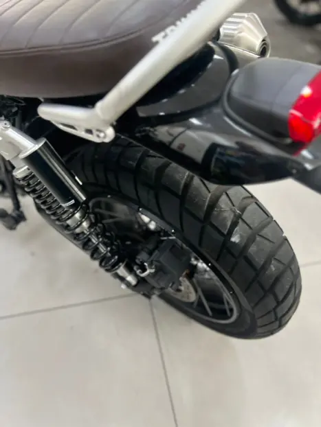 TRIUMPH Scrambler 1200 XE, Foto 7