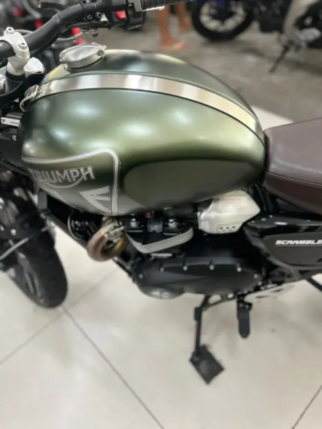 TRIUMPH Scrambler 1200 XE, Foto 17