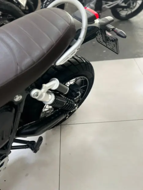 TRIUMPH Scrambler 1200 XE, Foto 18