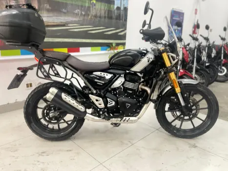 TRIUMPH Scrambler 400X , Foto 1