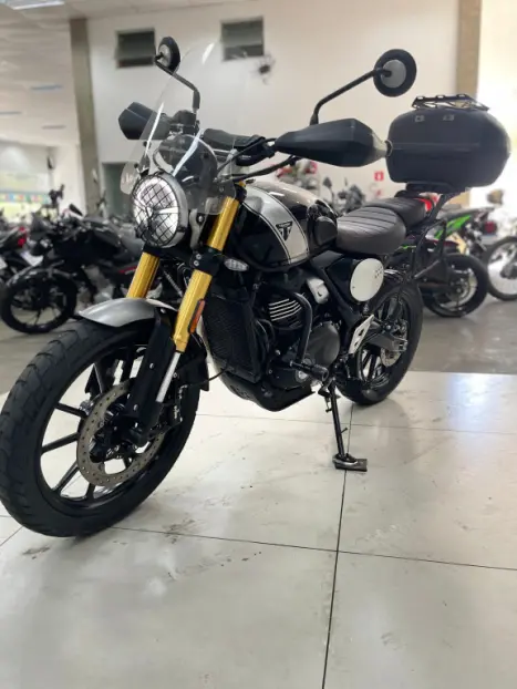 TRIUMPH Scrambler 400X , Foto 6