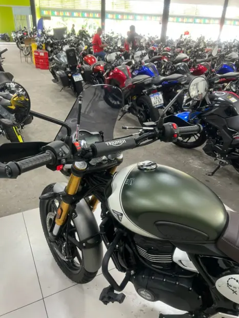 TRIUMPH Scrambler 400X , Foto 8