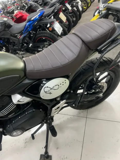 TRIUMPH Scrambler 400X , Foto 10