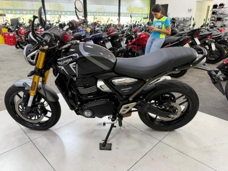 TRIUMPH Scrambler 400X , Foto 3