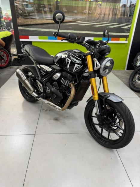 TRIUMPH Scrambler 400X , Foto 6