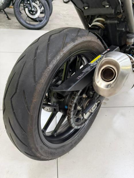 TRIUMPH Scrambler 400X , Foto 9