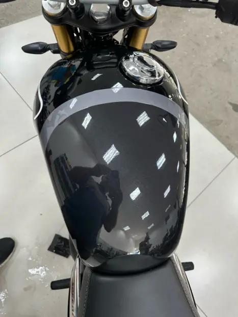 TRIUMPH Speed 400 , Foto 11 TRIUMPH Speed 400 , Foto 11