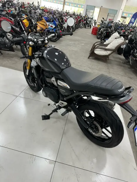 TRIUMPH Speed 400 , Foto 12 TRIUMPH Speed 400 , Foto 12