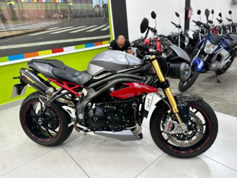 TRIUMPH Speed Triple 1050 R, Foto 1